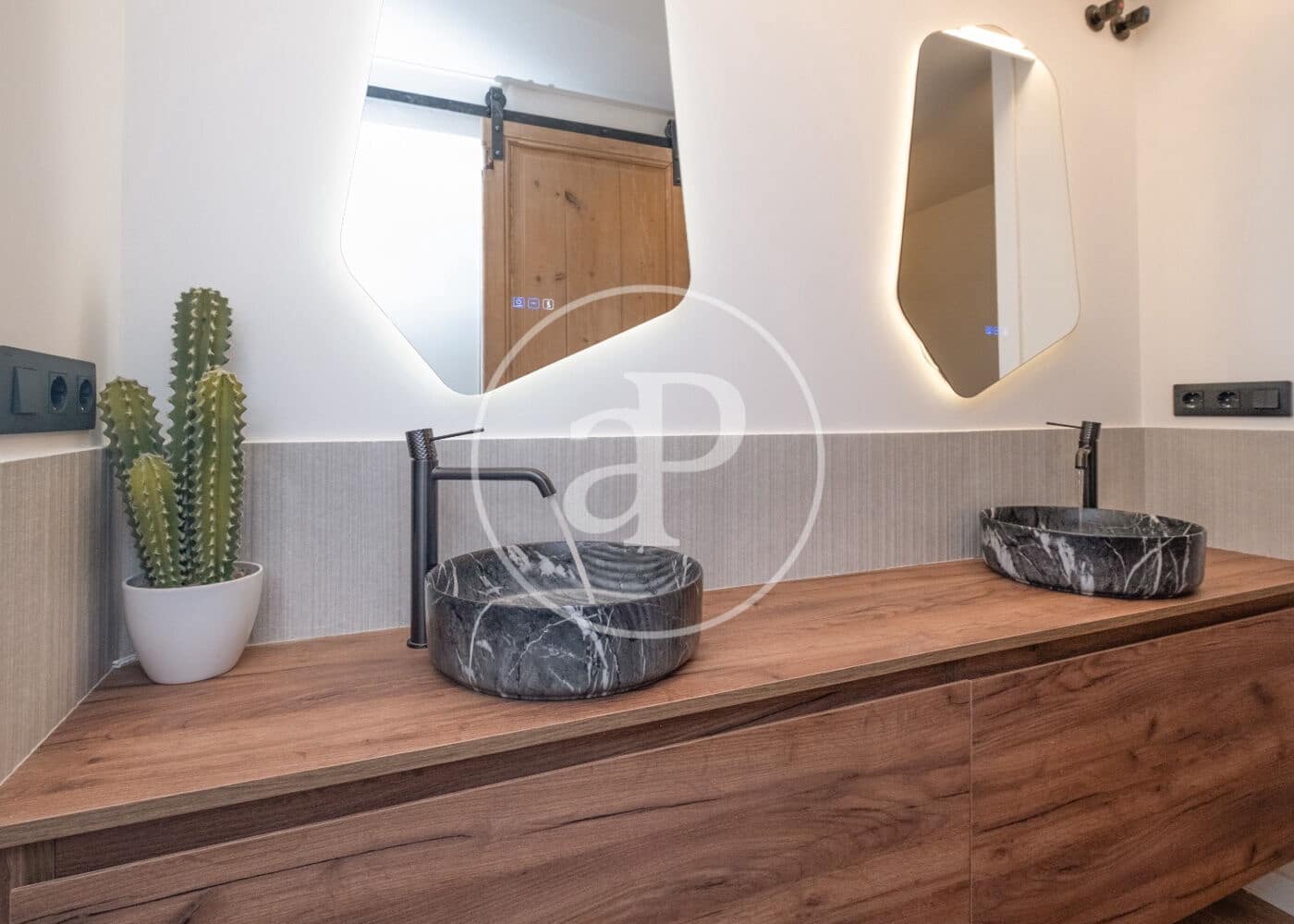 3 chambre Appartement à vendre à Barcelone ville - 998 000 € (Ref: 9367488)