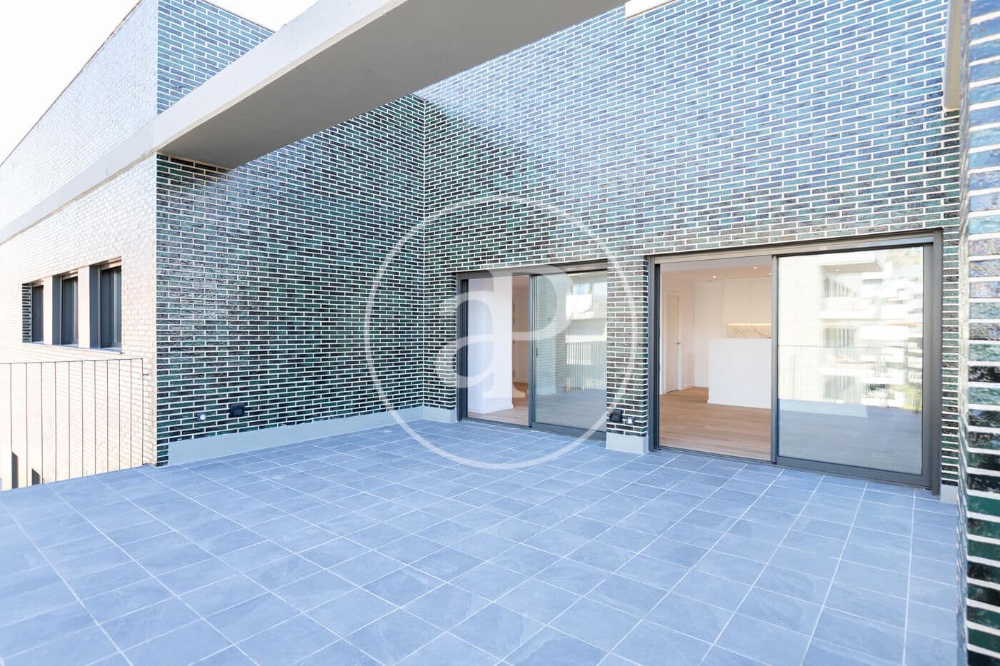 3 makuuhuone Kattohuoneisto vuokrattavana paikassa Esplugues de Llobregat - 3 500 € (Ref: 9367491)