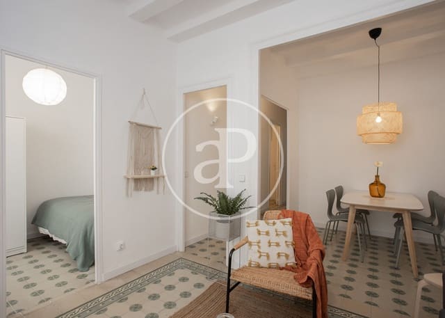2 bedroom Apartment for sale in El Raval, Barcelona city - € 273,000 (Ref: 9367492)
