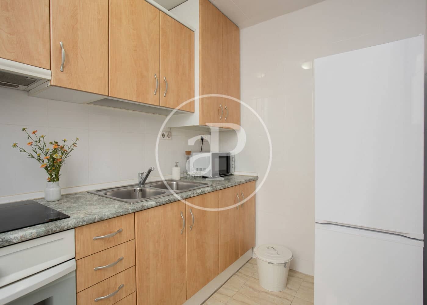 2 Zimmer Apartment zu verkaufen in Barcelona Stadt - 273.000 € (Ref: 9367492)