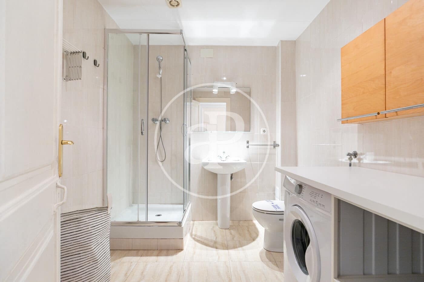 Apartamento de 2 habitaciones en Barcelona ciudad en venta - 271.000 € (Ref: 9367492)