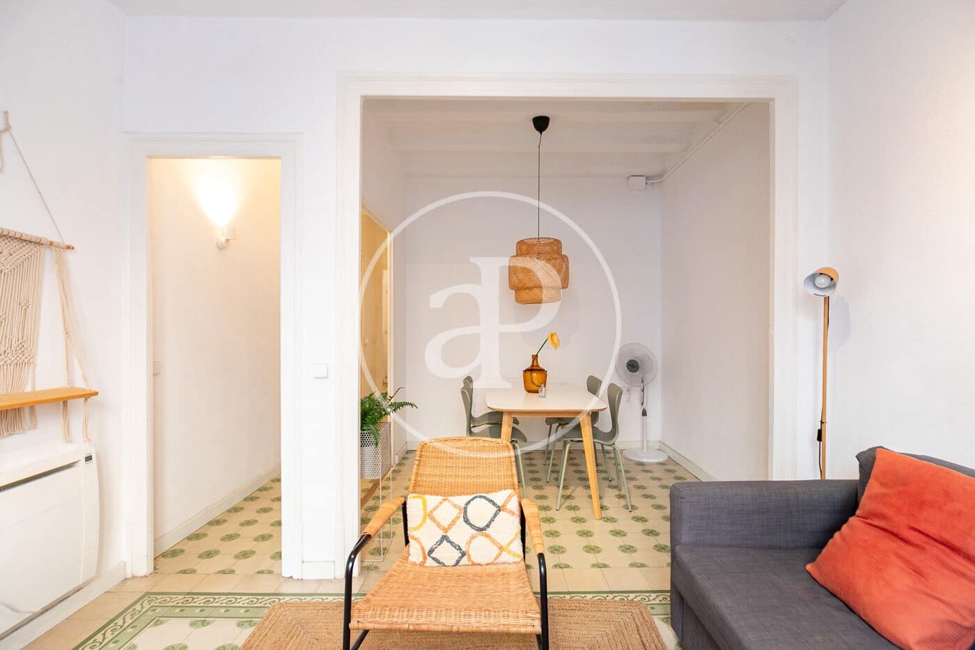 Apartamento de 2 habitaciones en Barcelona ciudad en venta - 271.000 € (Ref: 9367492)