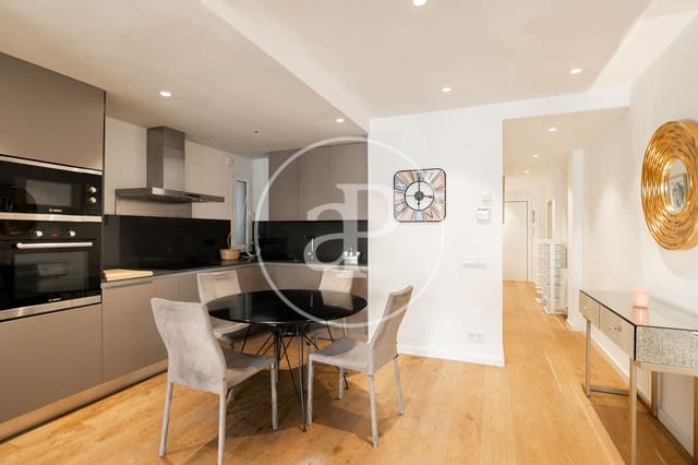 3 soveværelse Lejlighed til salg i La Nova Esquerra de L'Eixample, Barcelona by - € 650.000 (Ref: 9367494)