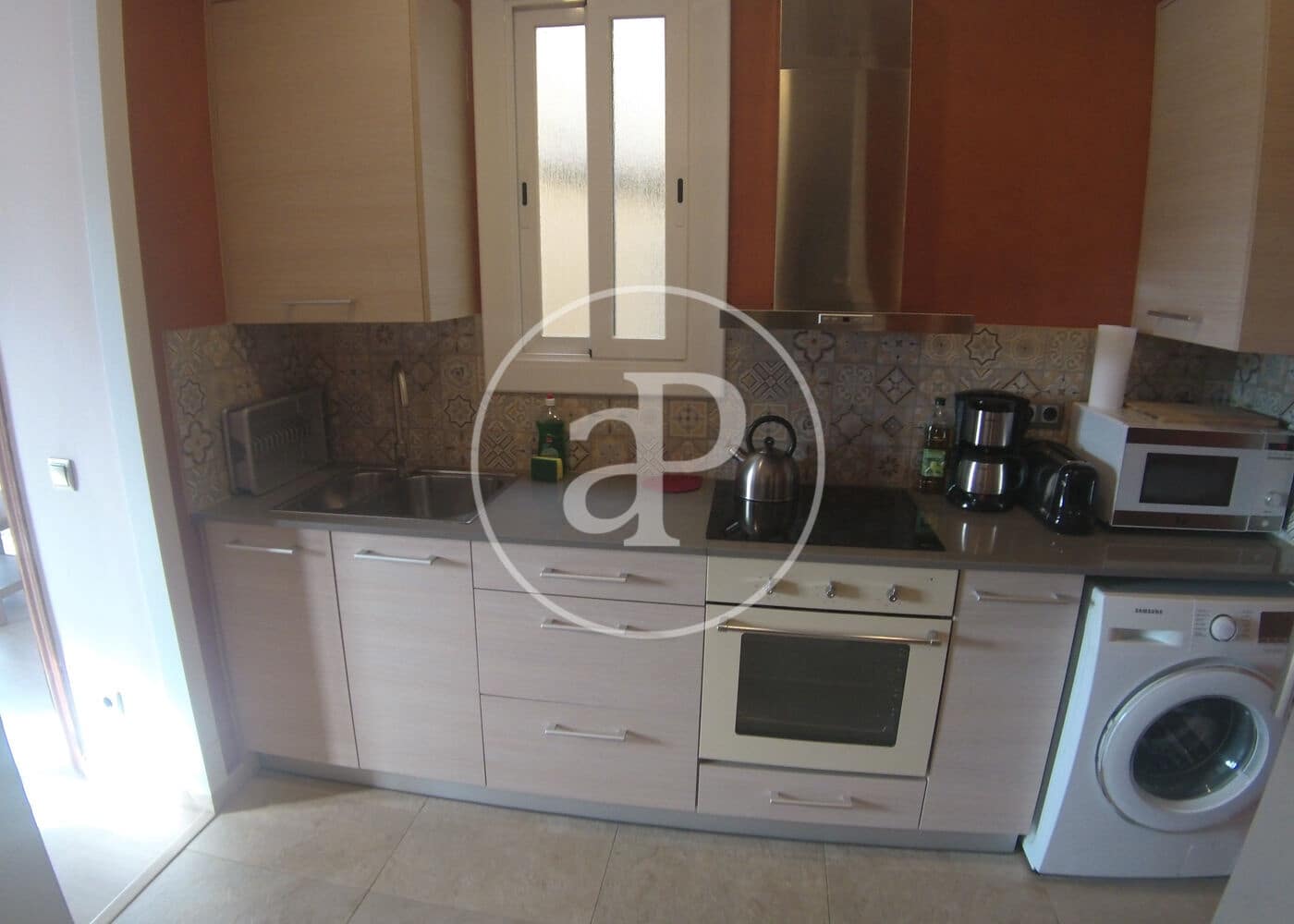 2 soveværelse Lejlighed til leje i Barcelona by - € 2.250 (Ref: 9371995)