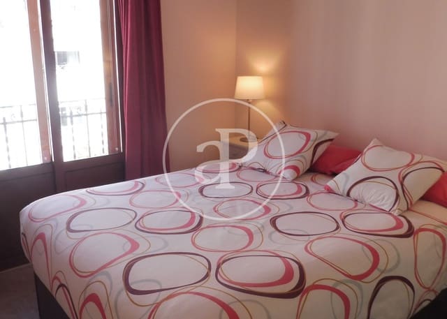 2 soverom Leilighet til leie i La Sagrada Família, Barcelona by - € 2 250 (Ref: 9371995)