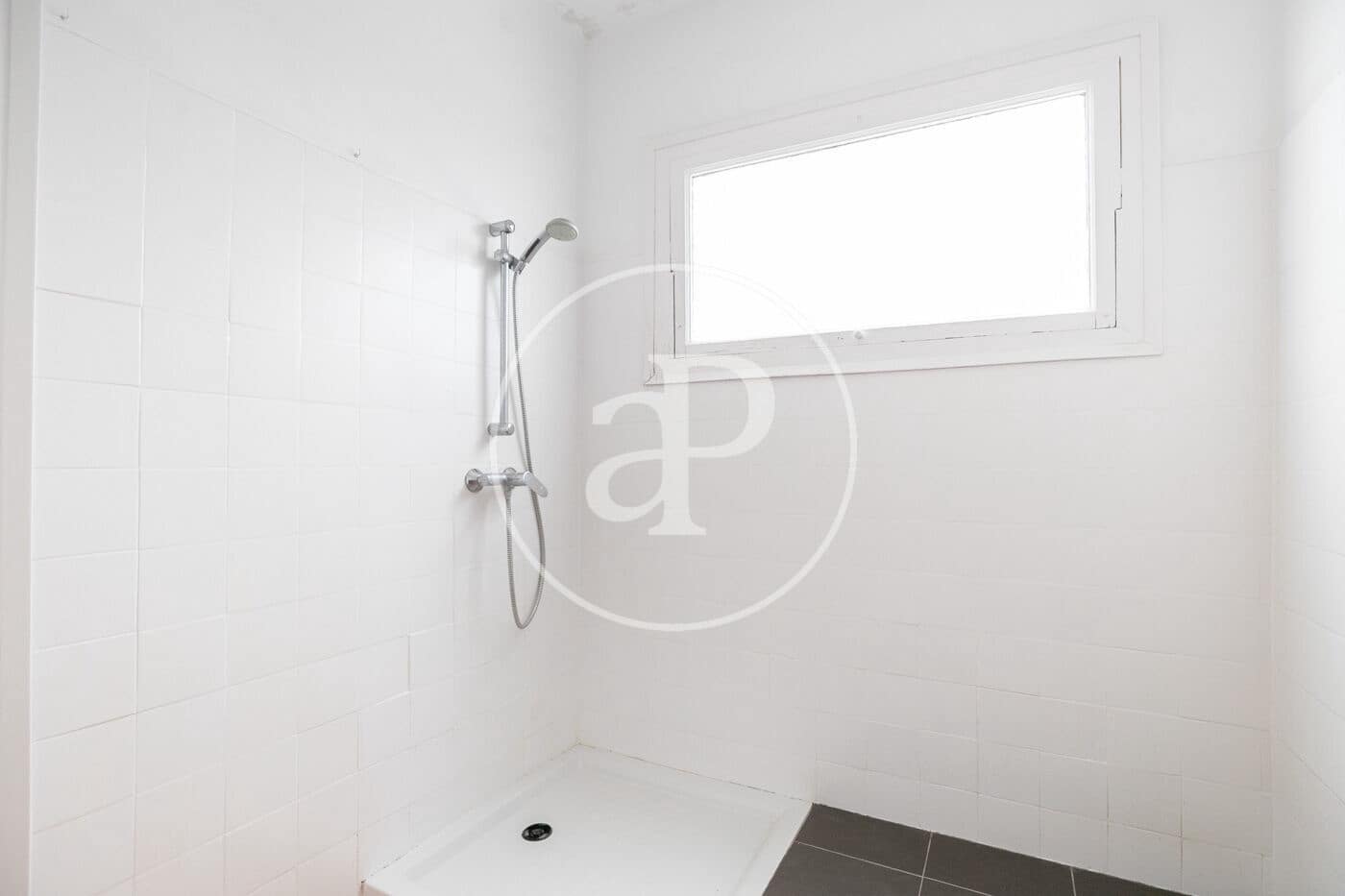 2 soverom Leilighet til salgs i Barcelona by - € 697 000 (Ref: 9372000)