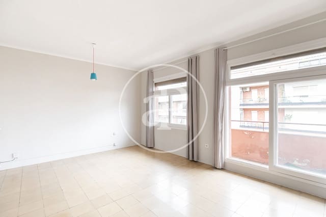 2 soverom Leilighet til salgs i La Dreta de L'Eixample, Barcelona by - € 697 000 (Ref: 9372000)