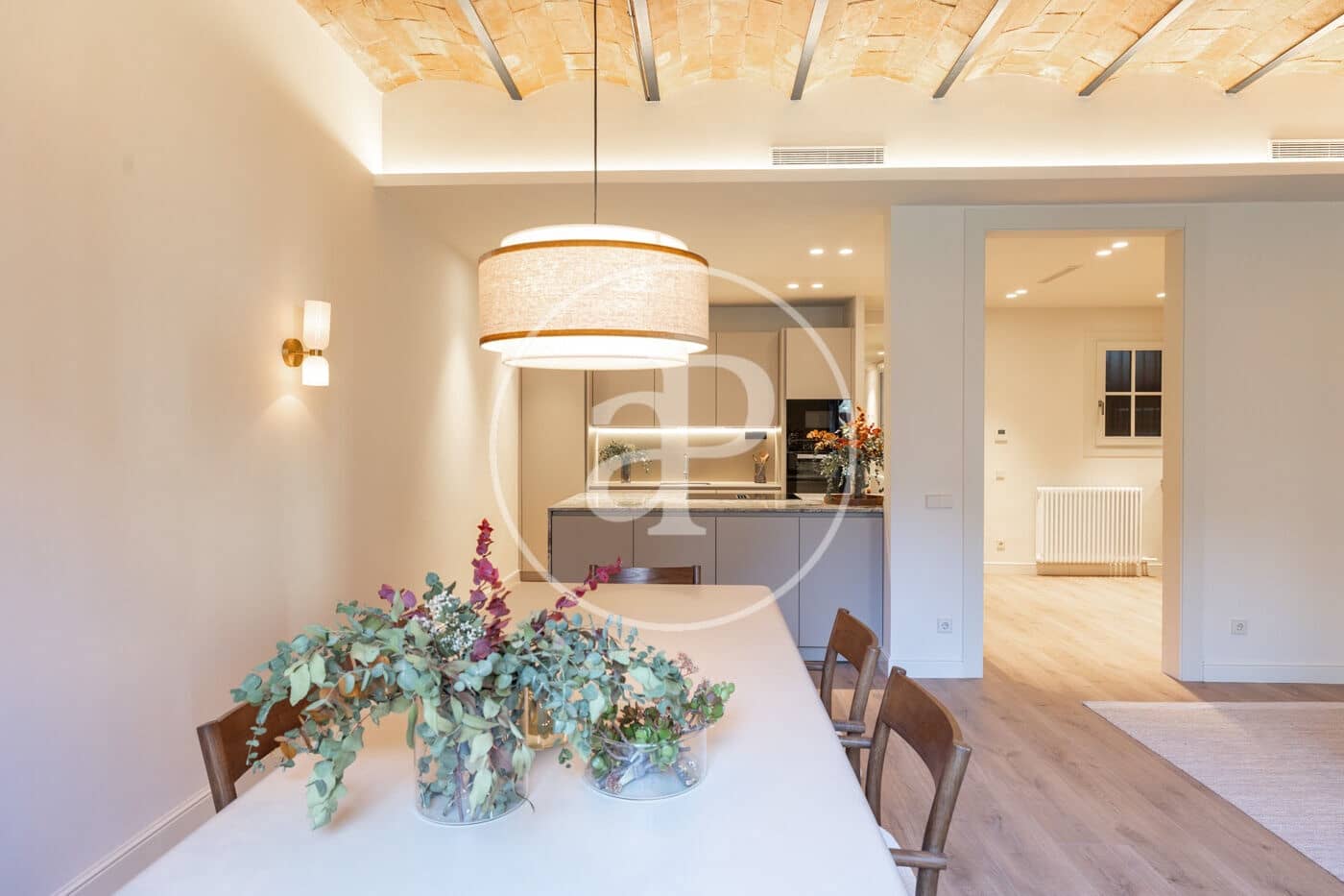 4 bedroom Apartment for sale in Barcelona city - € 1,720,000 (Ref: 9372002)