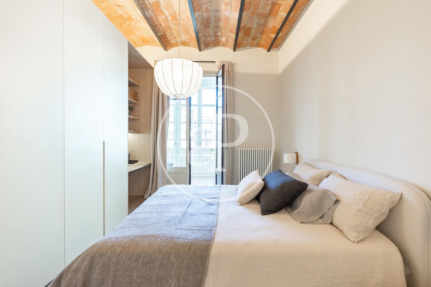 4 bedroom Apartment for sale in Barcelona city - € 1,720,000 (Ref: 9372002)