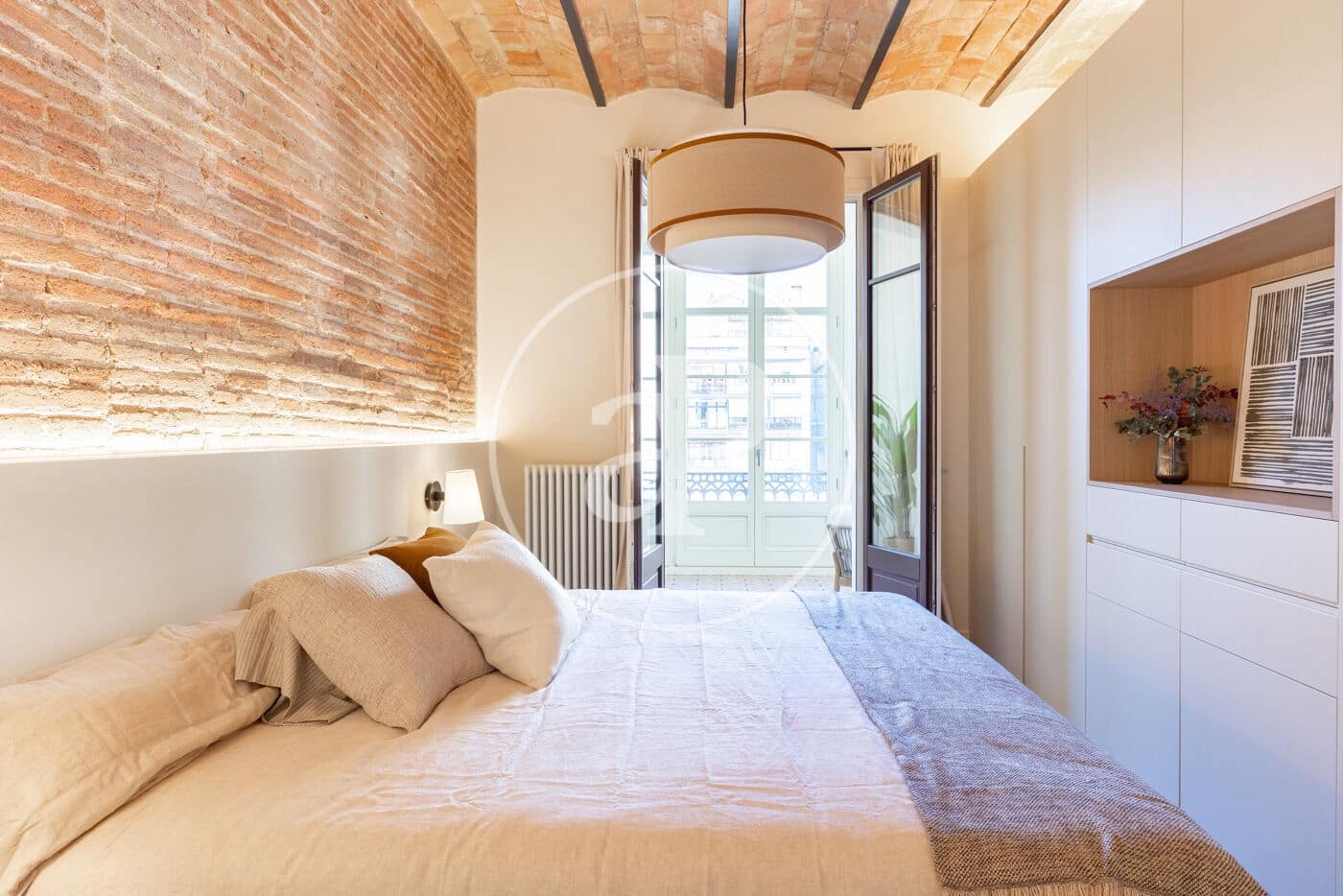 4 bedroom Apartment for sale in Barcelona city - € 1,720,000 (Ref: 9372002)
