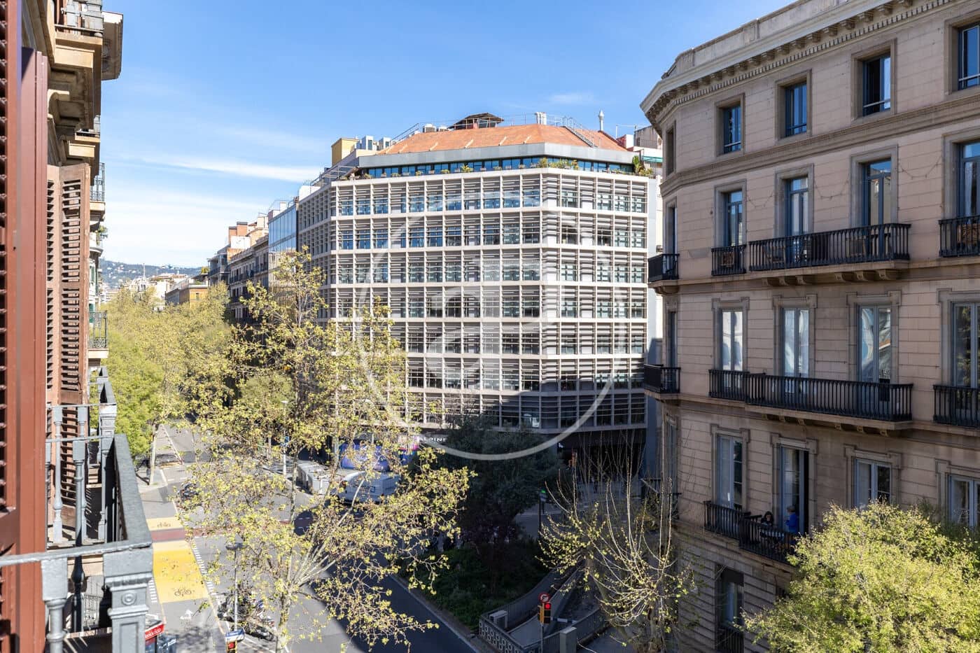 4 bedroom Apartment for sale in Barcelona city - € 1,720,000 (Ref: 9372002)