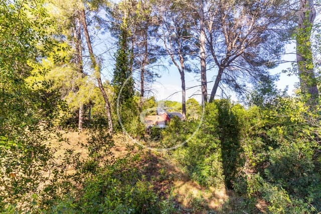 Teren niezagospodarowany na sprzedaż w Bellaterra, Cerdanyola del Vallès - 1 070 000 € (Ref: 9375315)