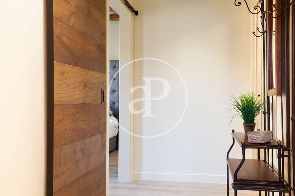 1 slaapkamer Appartement te huur in Barcelona stad - € 1.650 (Ref: 9375317)