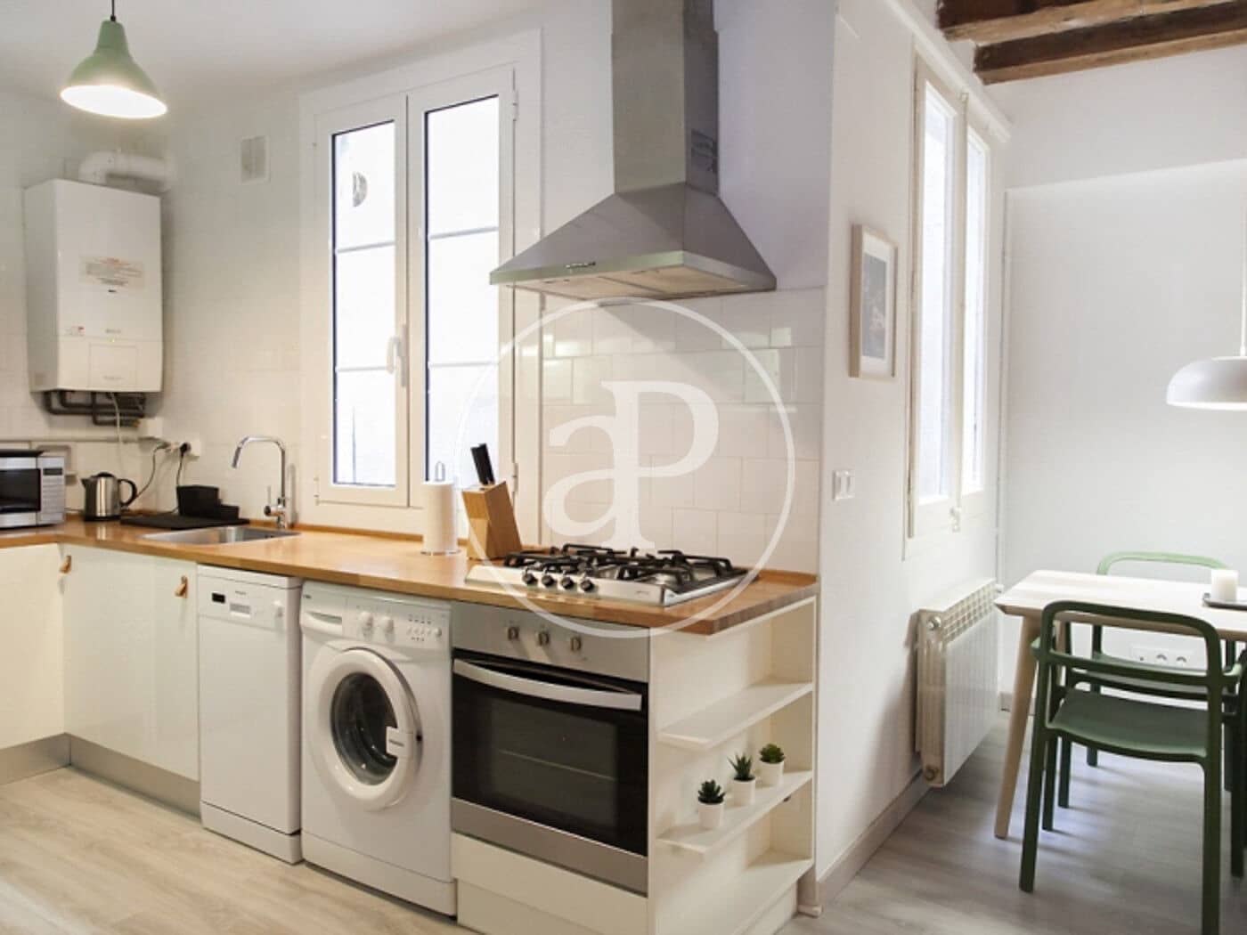 1 soverom Leilighet til leie i Barcelona by - € 2 100 (Ref: 9375318)