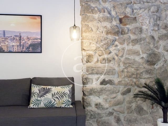 1 slaapkamer Appartement te huur in El Barri Gòtic, Barcelona stad - € 2.100 (Ref: 9375318)
