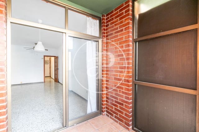 3 soveværelse Lejlighed til salg i Sant Martí de Provenals, Barcelona by - € 315.000 (Ref: 9375319)