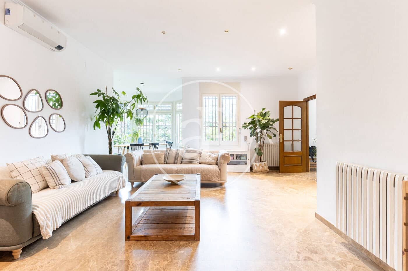 4 Zimmer Villa zu vermieten in Valldoreix mit Pool - 3.980 € (Ref: 9375324)