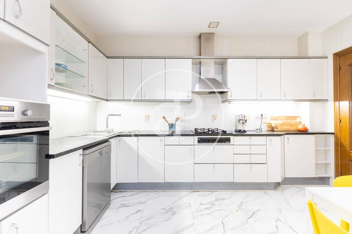 4 Zimmer Villa zu vermieten in Valldoreix mit Pool - 3.980 € (Ref: 9375324)