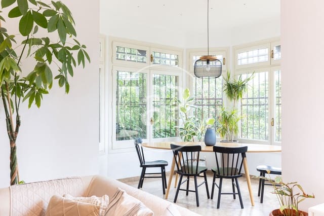 4 bedroom Villa for rent in Valldoreix, Sant Cugat del Vallès with pool - € 3,980 (Ref: 9375324)