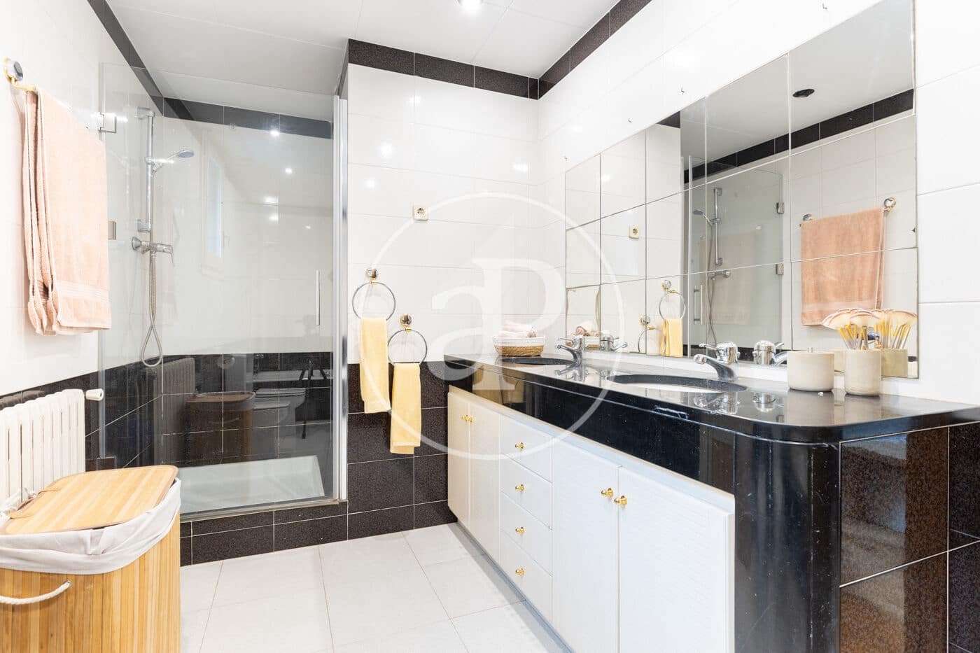 4 Zimmer Villa zu vermieten in Valldoreix mit Pool - 3.980 € (Ref: 9375324)