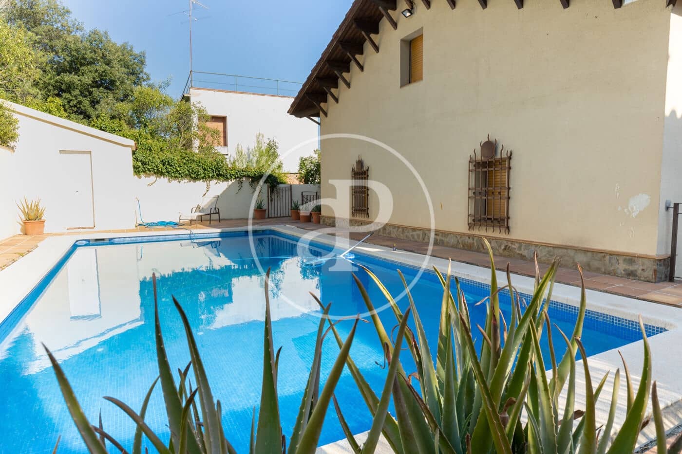 4 Zimmer Villa zu vermieten in Valldoreix mit Pool - 3.980 € (Ref: 9375324)