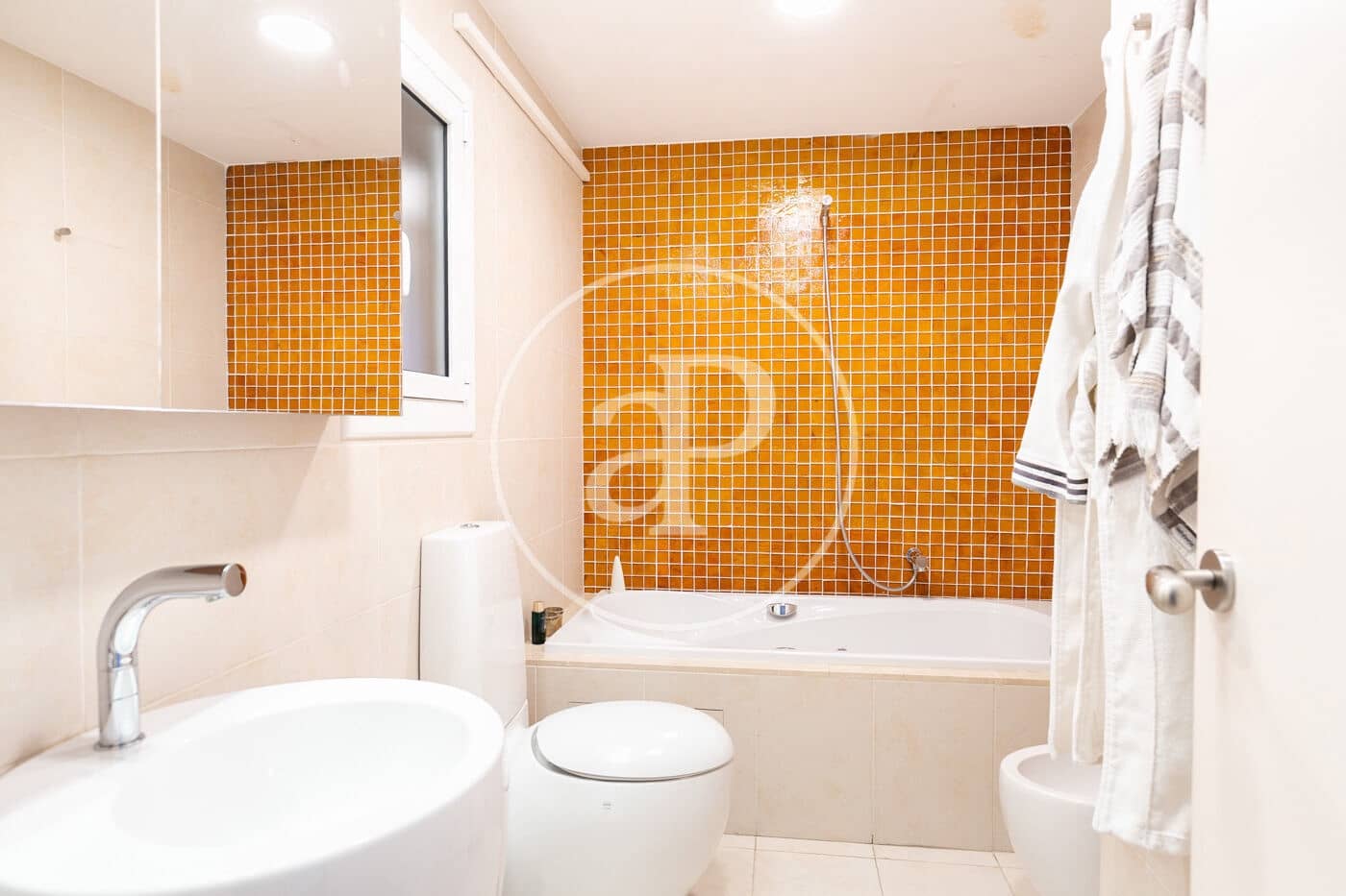 5 soveværelse Lejlighed til salg i Barcelona by - € 1.575.000 (Ref: 9379007)