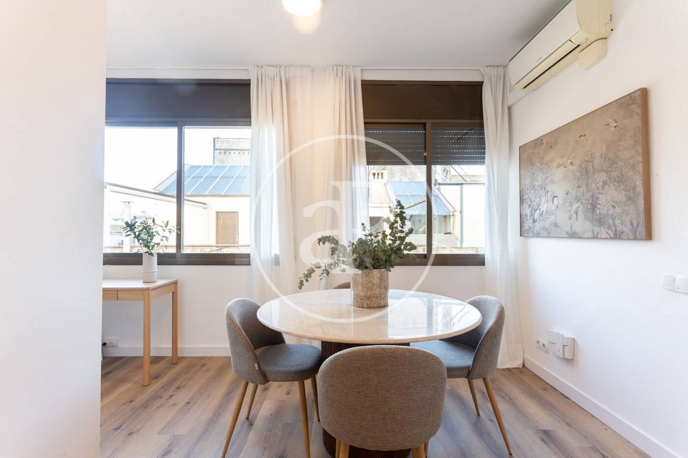 2 makuuhuone Huoneisto vuokrattavana paikassa Barcelona kaupunki - 1 800 € (Ref: 9379009)