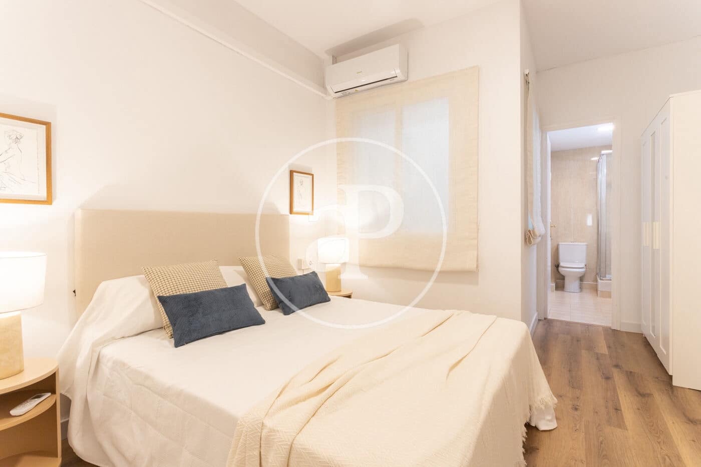 2 makuuhuone Huoneisto vuokrattavana paikassa Barcelona kaupunki - 1 800 € (Ref: 9379009)