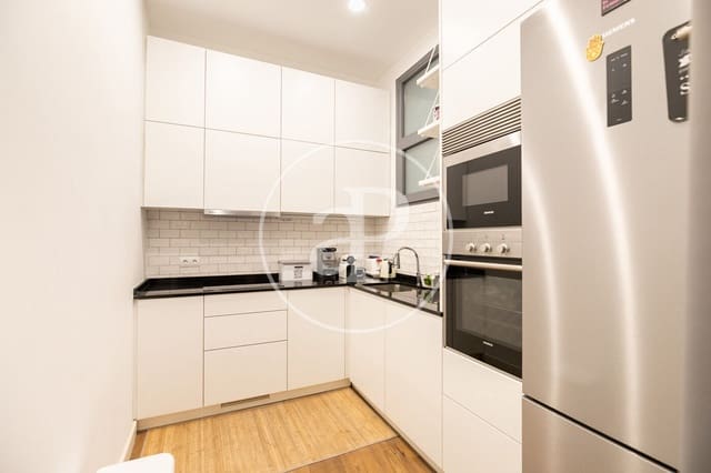 2 soveværelse Lejlighed til salg i El Barri Gòtic, Barcelona by - € 435.000 (Ref: 9382818)