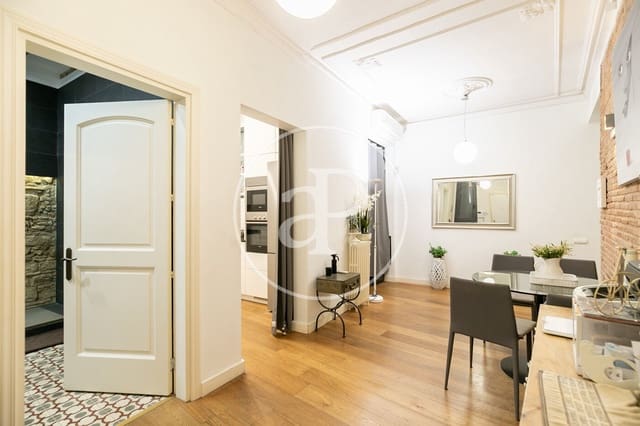 2 soveværelse Lejlighed til salg i El Barri Gòtic, Barcelona by - € 435.000 (Ref: 9382818)