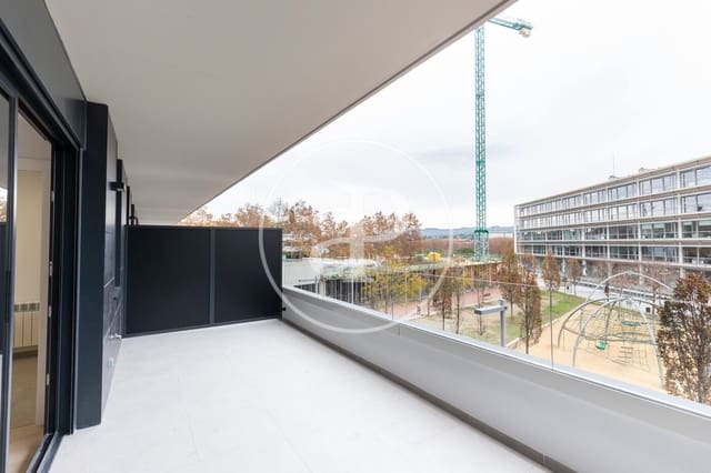 Apartamento de 2 habitaciones en Mira-Sol, Sant Cugat del Vallès en alquiler - 2.150 € (Ref: 9382819)