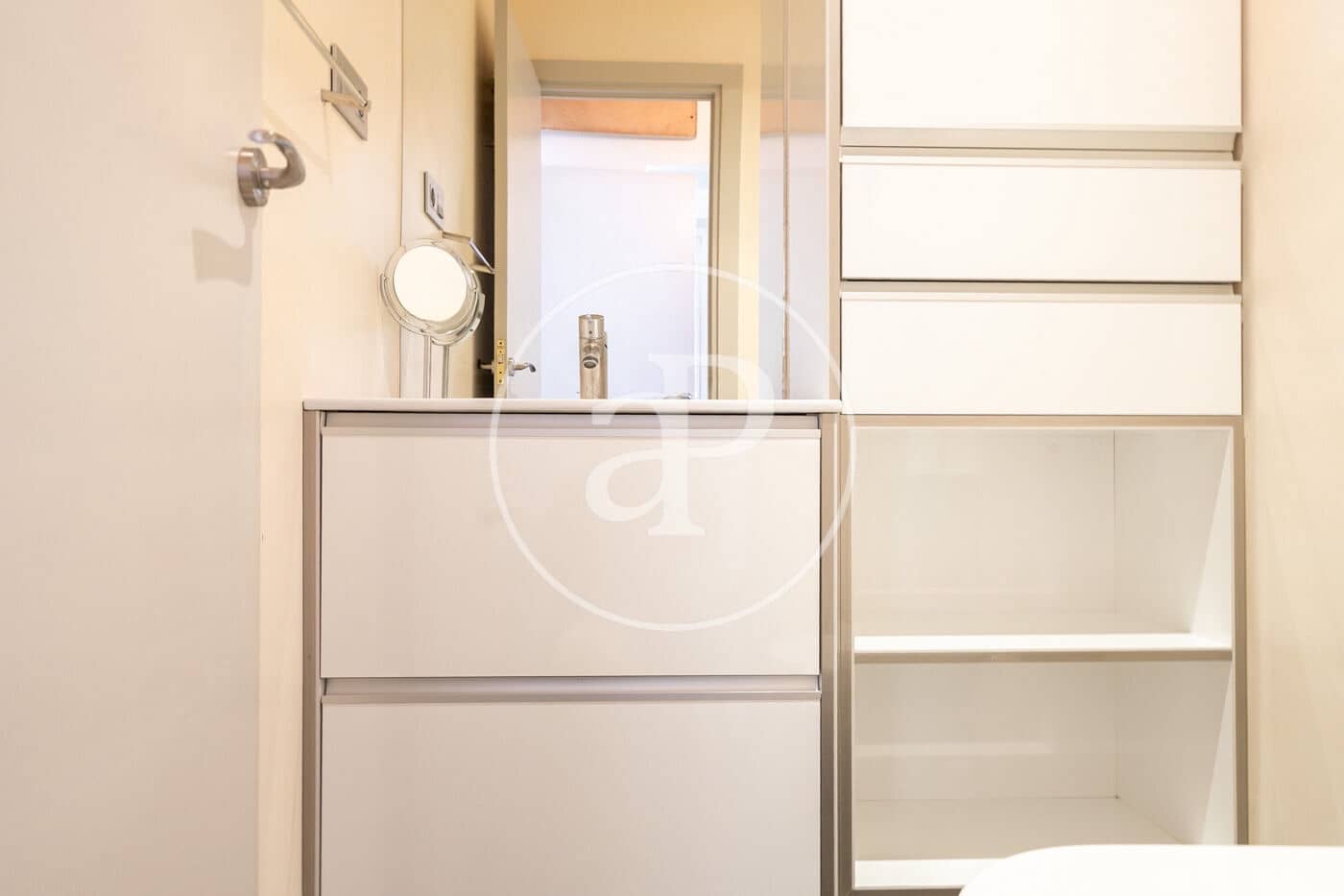 4 soverom Leilighet til salgs i Barcelona by - € 780 000 (Ref: 9382822)