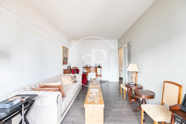 4 bedroom Apartment for sale in Sarrià, Barcelona city - € 780,000 (Ref: 9382822)