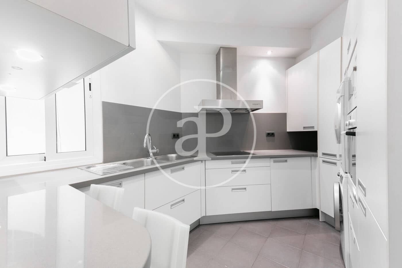 2 bedroom Apartment for rent in Barcelona city - € 1,850 (Ref: 9385575)
