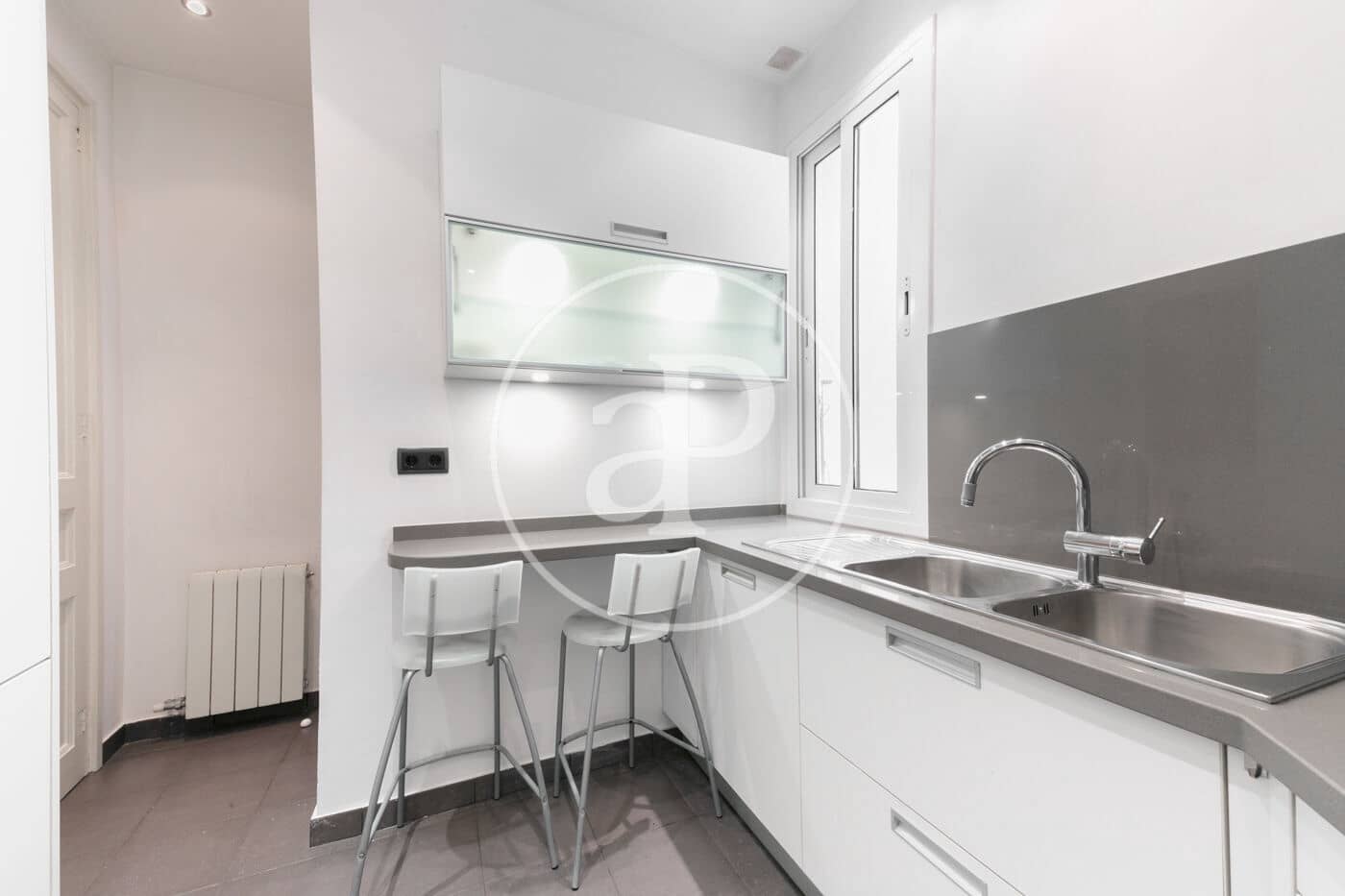 2 bedroom Apartment for rent in Barcelona city - € 1,850 (Ref: 9385575)