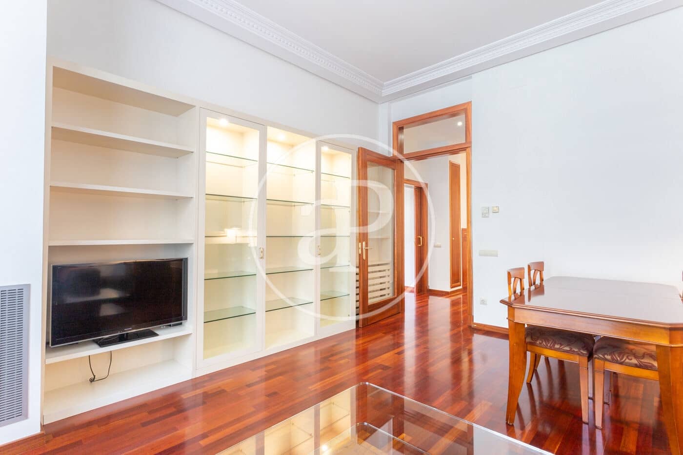 2 soverom Leilighet til leie i Barcelona by - € 2 800 (Ref: 9385578)