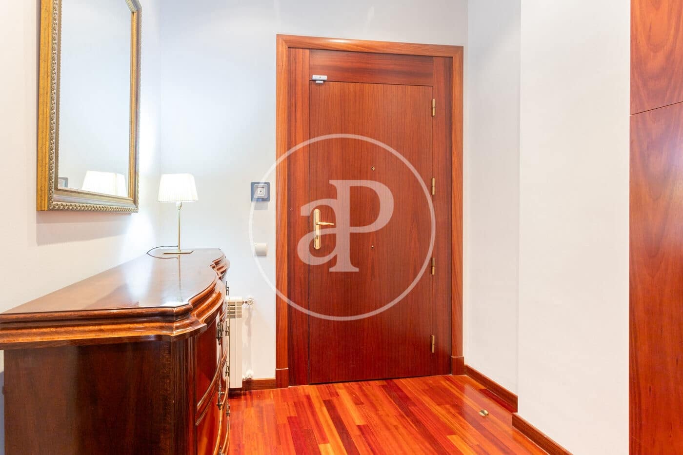 2 soverom Leilighet til leie i Barcelona by - € 2 800 (Ref: 9385578)