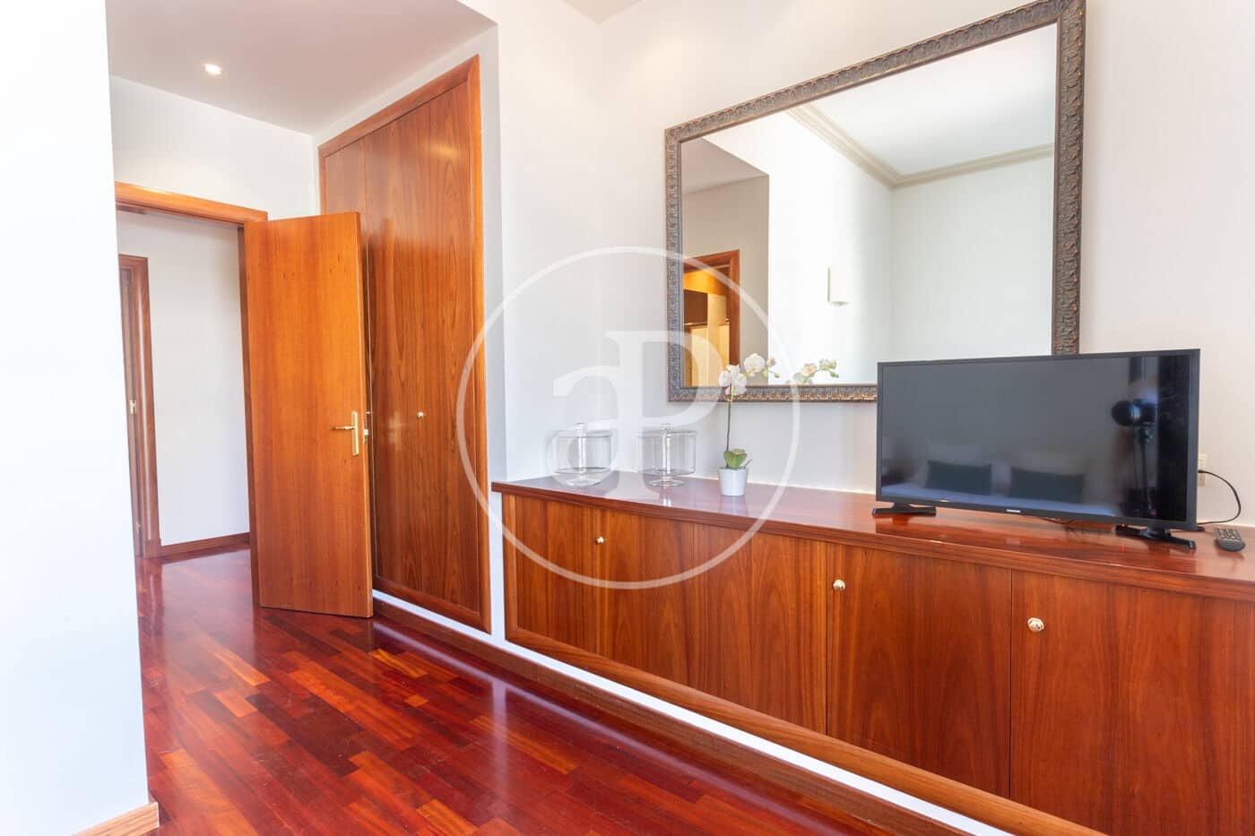 2 soverom Leilighet til leie i Barcelona by - € 2 800 (Ref: 9385578)