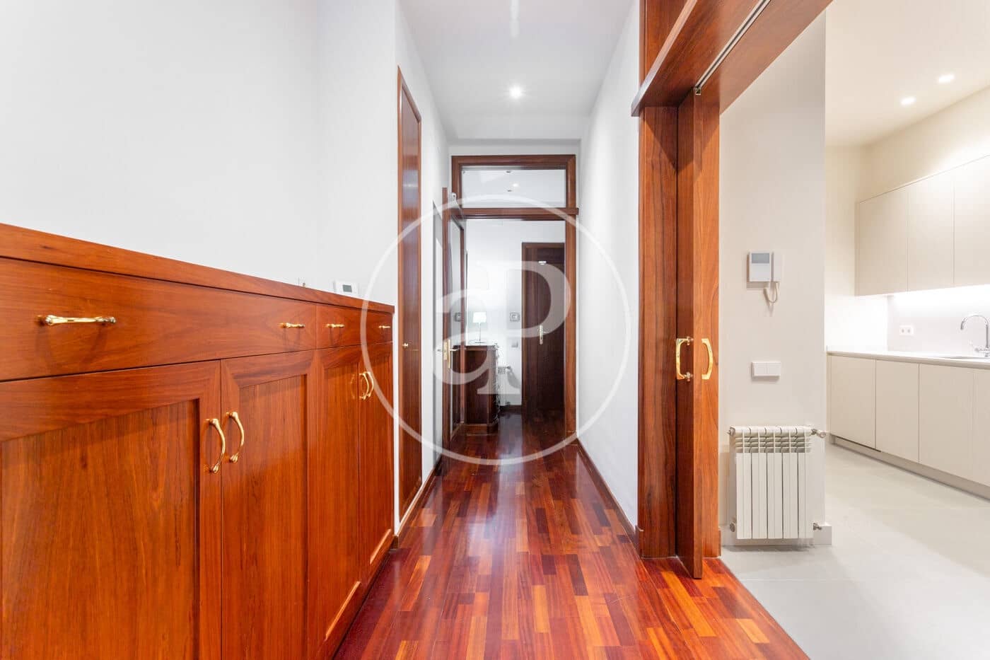 2 soverom Leilighet til leie i Barcelona by - € 2 800 (Ref: 9385578)