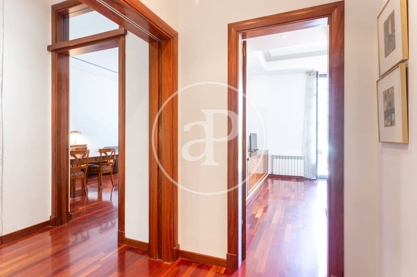 2 soverom Leilighet til leie i Barcelona by - € 2 800 (Ref: 9385578)