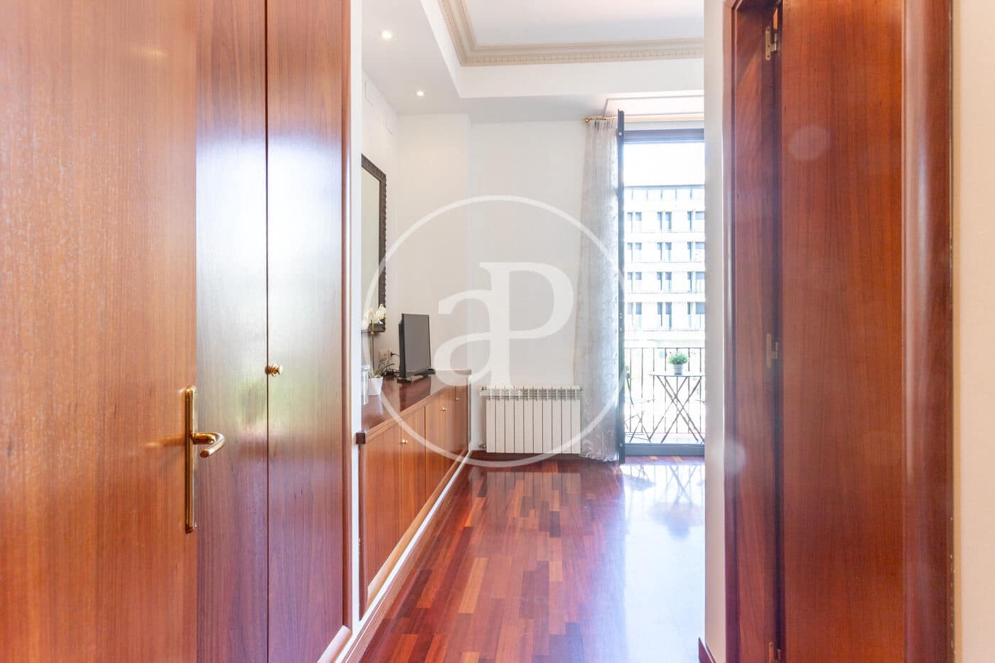 2 soverom Leilighet til leie i Barcelona by - € 2 800 (Ref: 9385578)