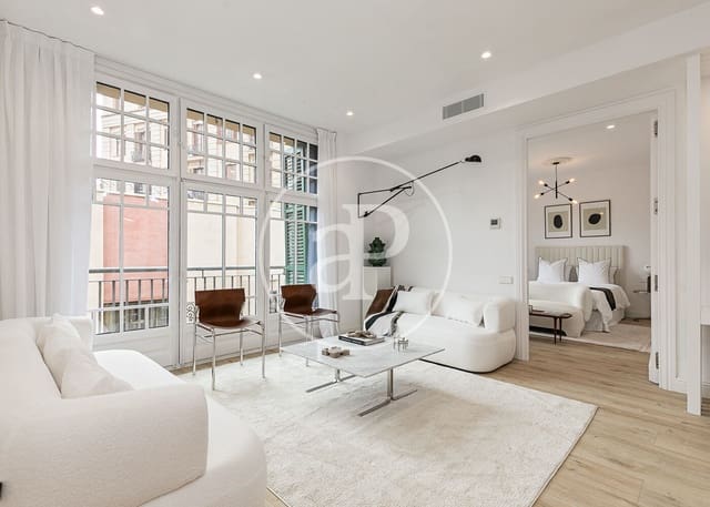 3 soveværelse Lejlighed til salg i El Barri Gòtic, Barcelona by - € 1.250.000 (Ref: 9385579)