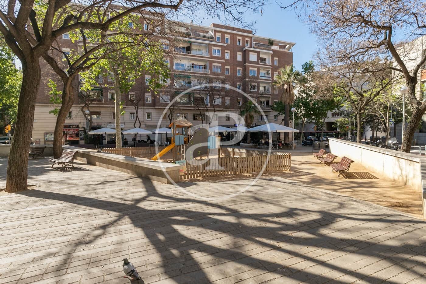 Apartamento de 3 habitaciones en Barcelona ciudad en alquiler - 3.100 € (Ref: 9387894)