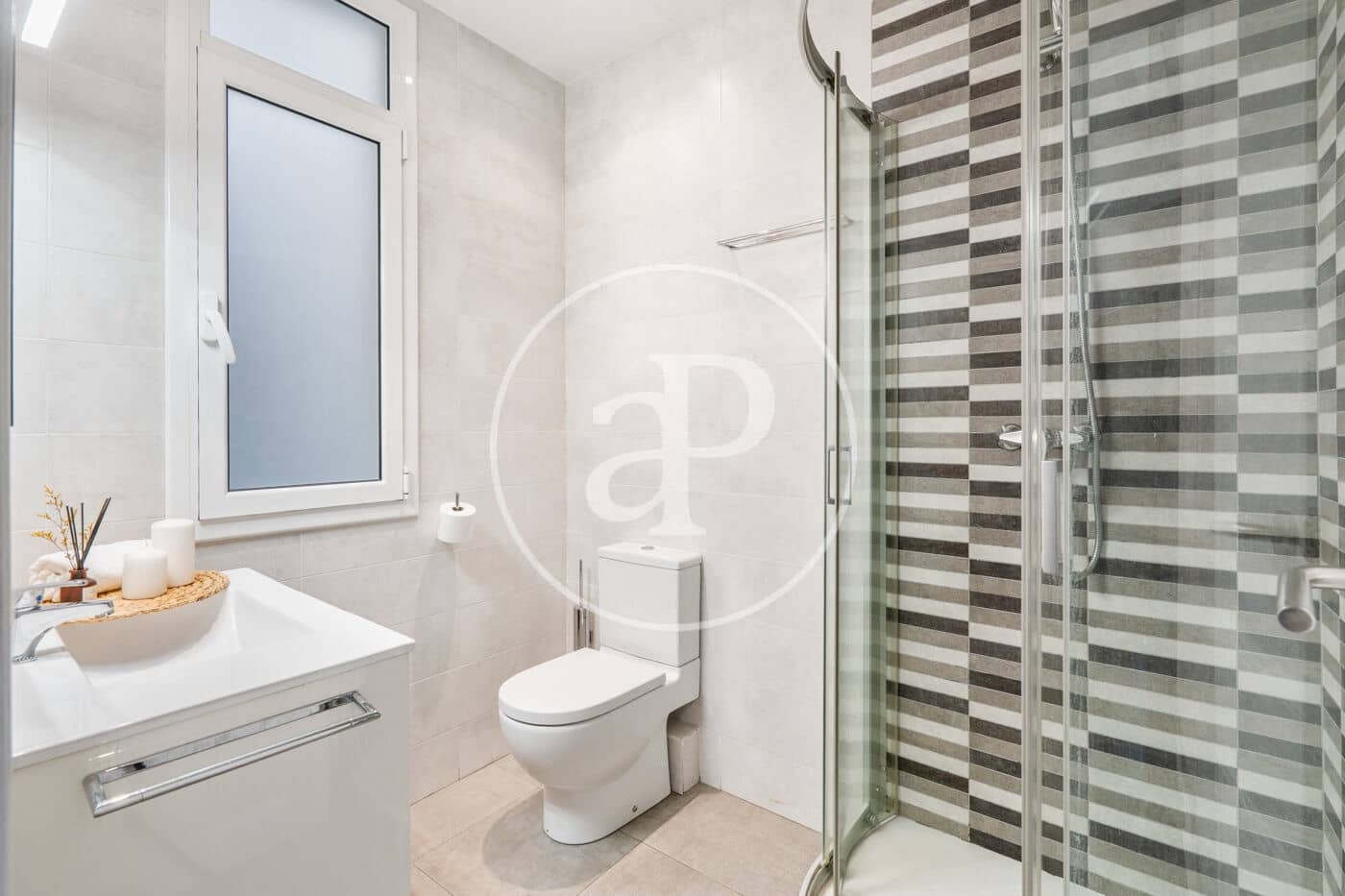 1 sypialnia Apartament do wynajęcia w Miasto Barcelona - 2 350 € (Ref: 9387895)