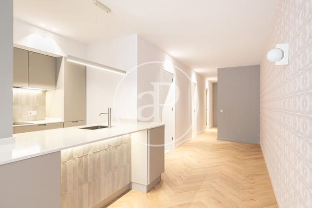 3 soveværelse Lejlighed til salg i El Fort Pienc, Barcelona by - € 775.000 (Ref: 9390842)