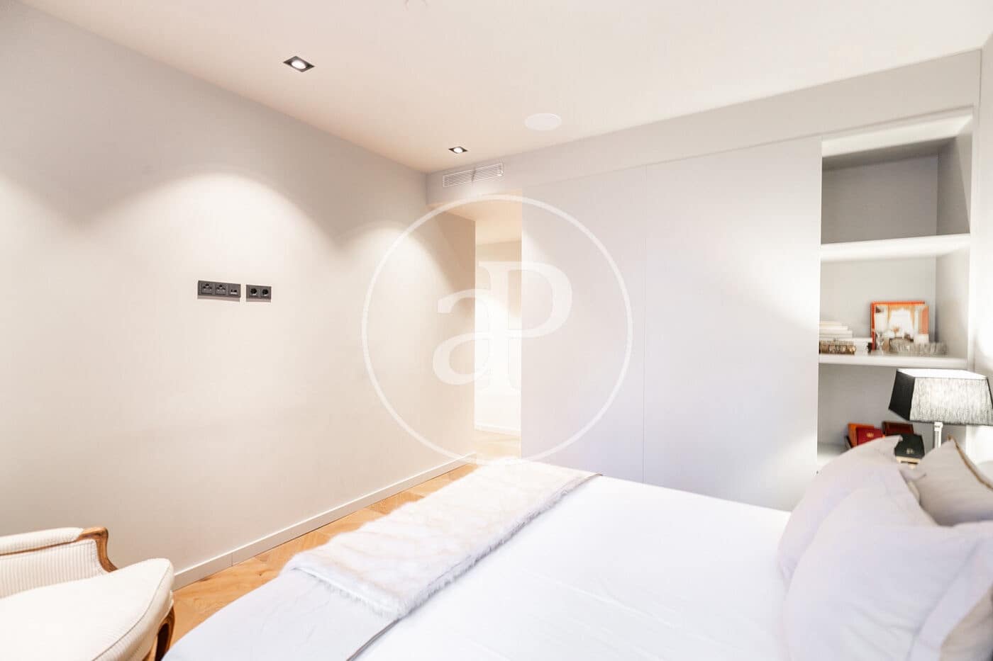 3 Zimmer Apartment zu vermieten in Barcelona Stadt - 2.950 € (Ref: 9395973)