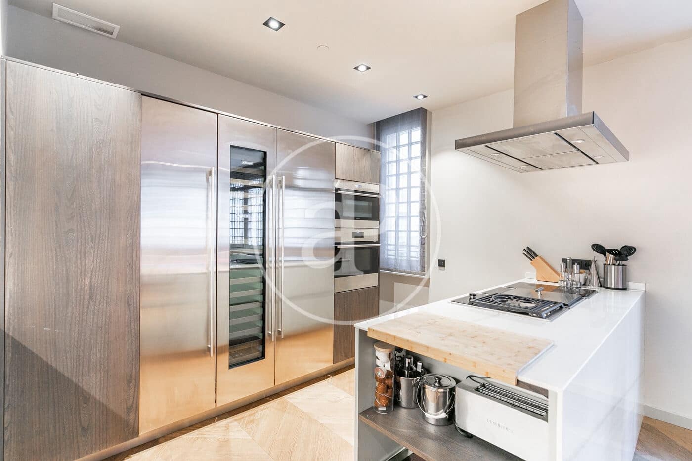 3 Zimmer Apartment zu vermieten in Barcelona Stadt - 2.950 € (Ref: 9395973)