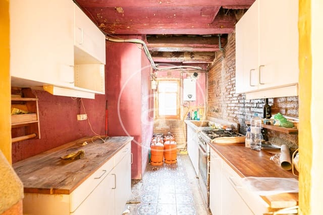 2 soveværelse Lejlighed til salg i El Raval, Barcelona by - € 445.000 (Ref: 9395974)