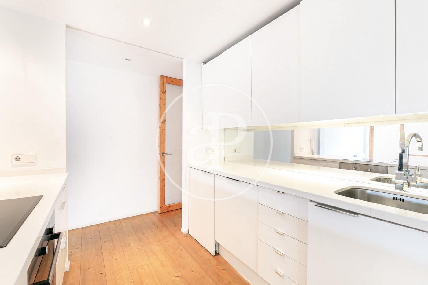 2 sypialnia Apartament na sprzedaż w Miasto Barcelona - 575 000 € (Ref: 9395976)