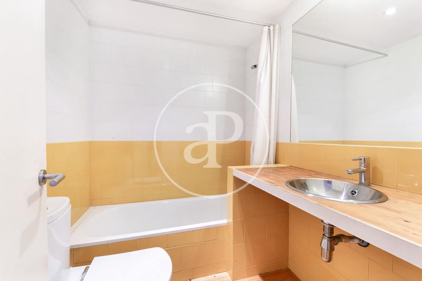 2 sypialnia Apartament na sprzedaż w Miasto Barcelona - 575 000 € (Ref: 9395976)